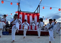 夏祭りでの演武